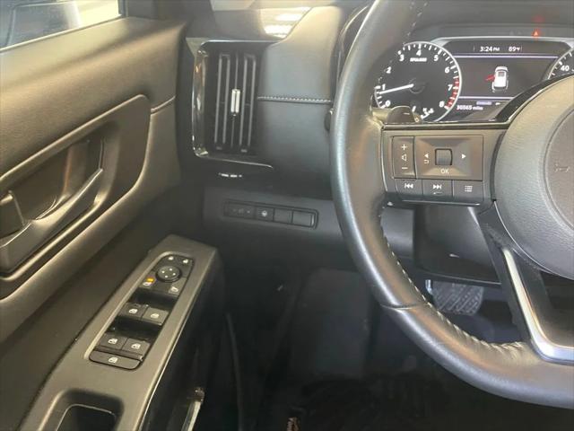 2023 Nissan Pathfinder SV FWD