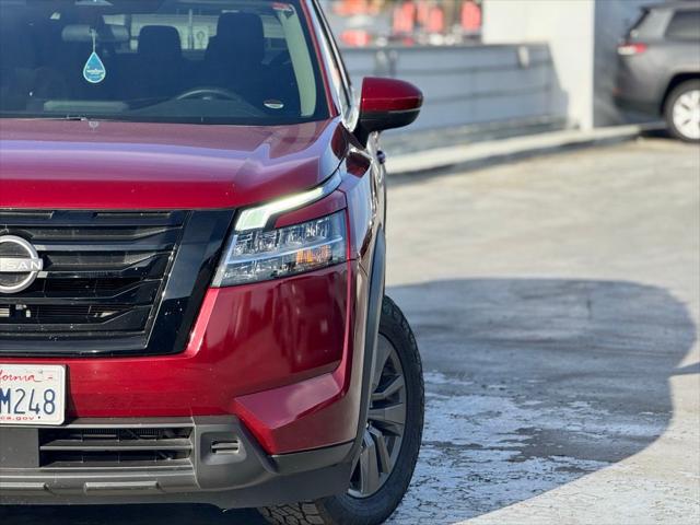 2022 Nissan Pathfinder SV 2WD