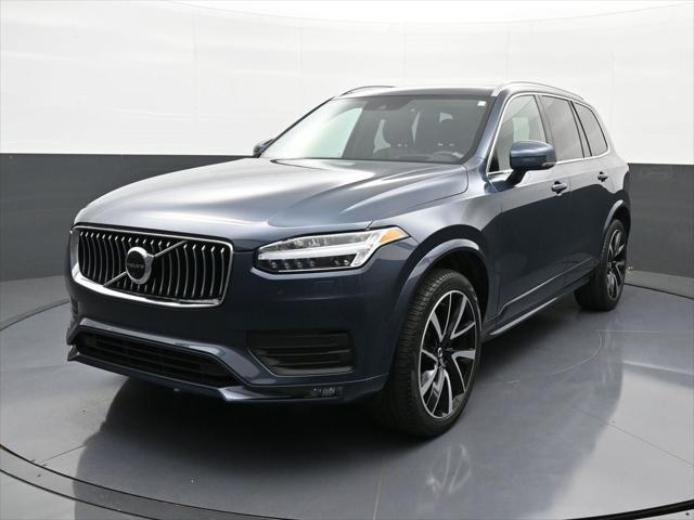 2022 Volvo XC90 T6 Momentum 7 Passenger
