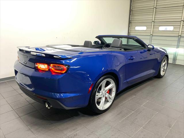 2023 Chevrolet Camaro RWD Convertible 2SS