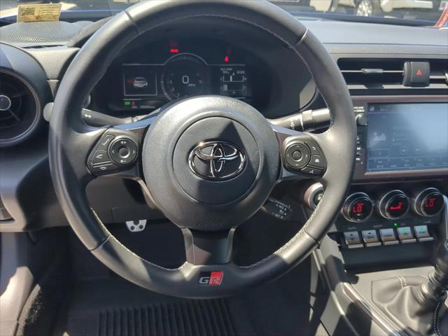 2024 Toyota GR86 Premium