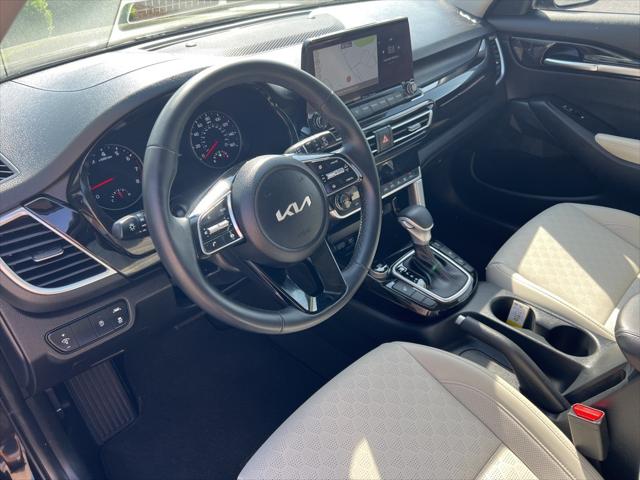 2023 Kia Seltos EX