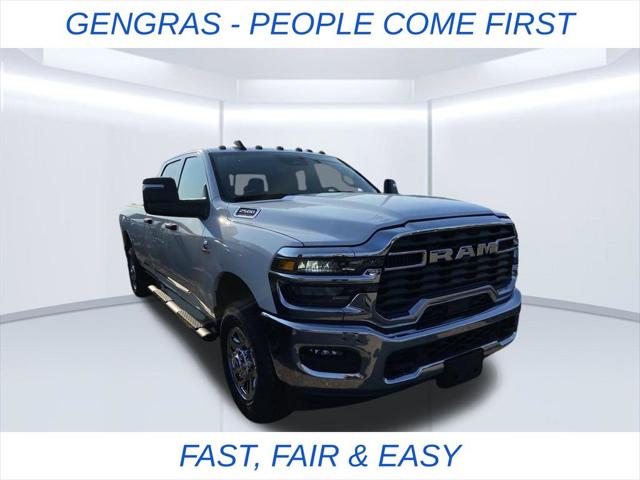 2025 RAM Ram 2500 RAM 2500 TRADESMAN CREW CAB 4X4 8 BOX