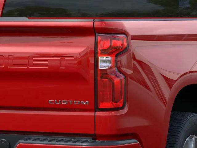 2025 Chevrolet Silverado 1500 2WD Crew Cab Short Bed Custom