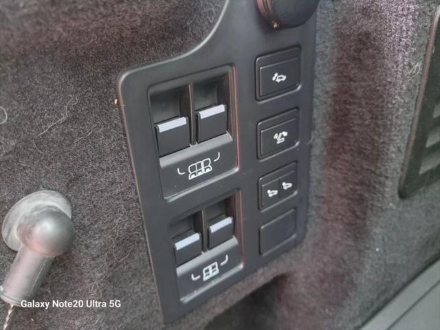 2017 Land Rover Discovery HSE LUXURY