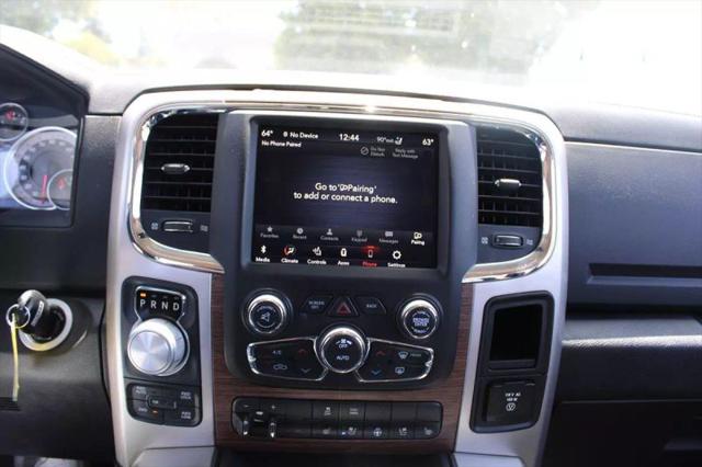 2019 Ram 1500 Classic Laramie Crew Cab 4x4 5'7" Box