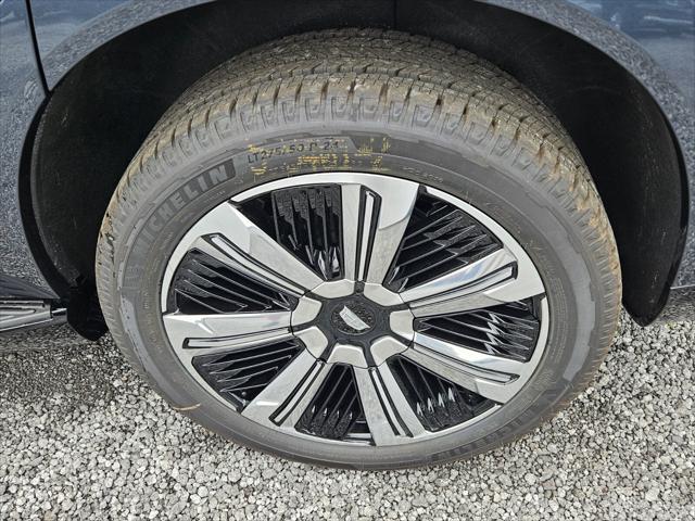 2025 Cadillac Escalade Luxury 2 AWD
