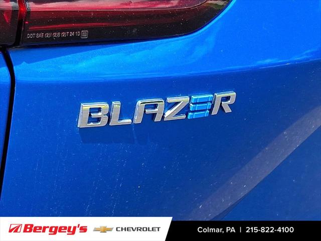 2025 Chevrolet V Blazer eAWD LT
