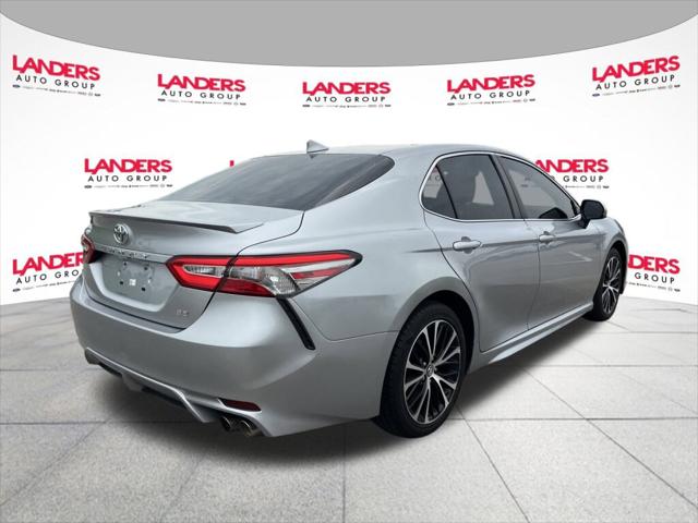 2019 Toyota Camry SE
