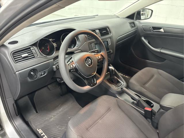 Used 2016 Volkswagen Jetta For Sale in Wilmington, OH