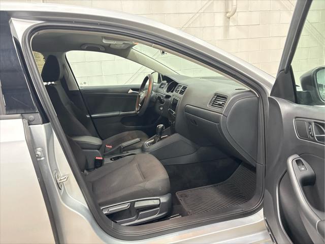 Used 2016 Volkswagen Jetta For Sale in Wilmington, OH