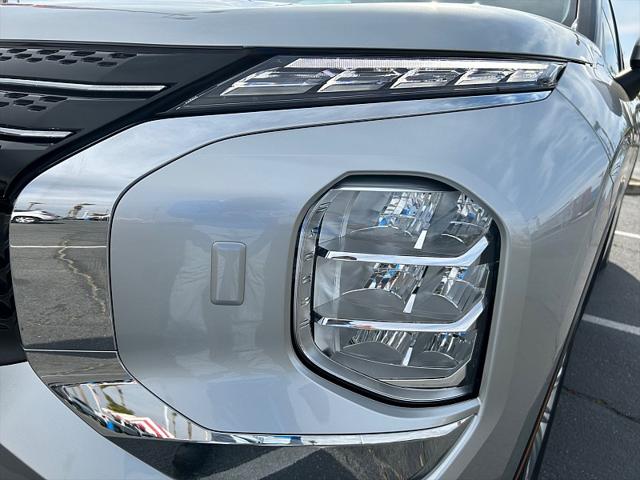 2025 Mitsubishi Outlander PHEV ES S-AWC