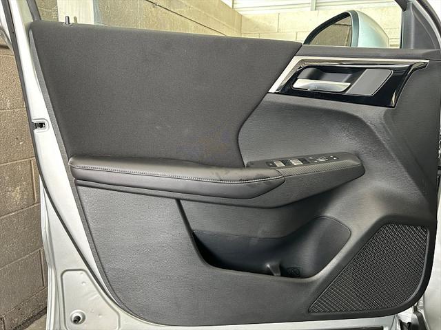 2025 Mitsubishi Outlander PHEV ES S-AWC