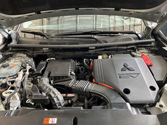 2025 Mitsubishi Outlander PHEV ES S-AWC