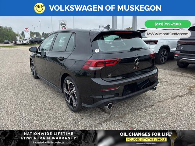 2025 Volkswagen Golf GTI 2.0T SE