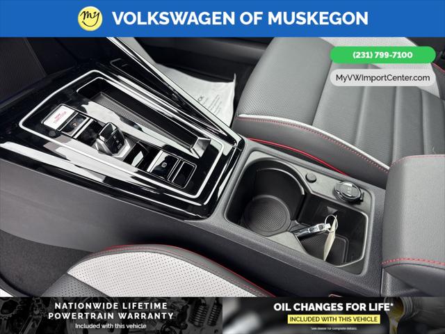 2025 Volkswagen Golf GTI 2.0T SE