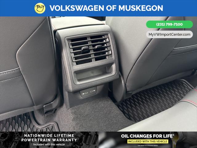 2025 Volkswagen Golf GTI 2.0T SE