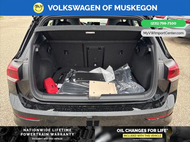 2025 Volkswagen Golf GTI 2.0T SE