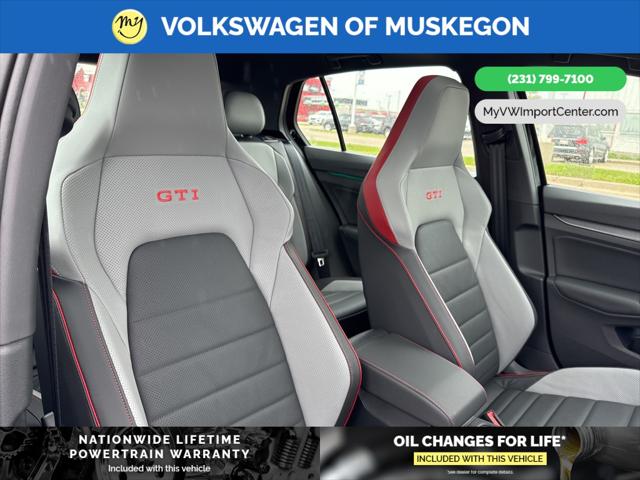 2025 Volkswagen Golf GTI 2.0T SE
