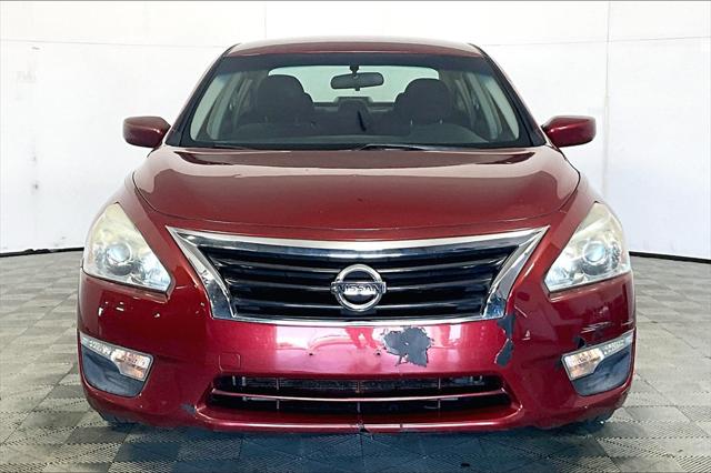 Used 2013 Nissan Altima For Sale in Olive Branch, MS