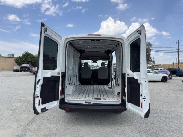 2017 Ford Transit 150 3dr SWB Medium Roof Cargo Van w/Sliding Passen