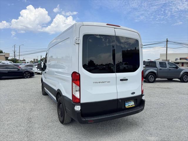 2017 Ford Transit 150 3dr SWB Medium Roof Cargo Van w/Sliding Passen