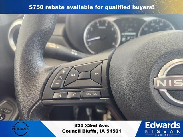 2025 Nissan Versa 1.6 S