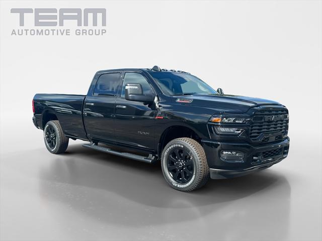 2025 RAM Ram 3500 RAM 3500 BIG HORN CREW CAB 4X4 8 BOX