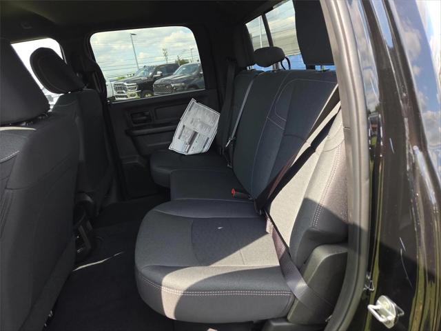 2025 Ram 2500 Tradesman Crew Cab 4x4 6'4" Box