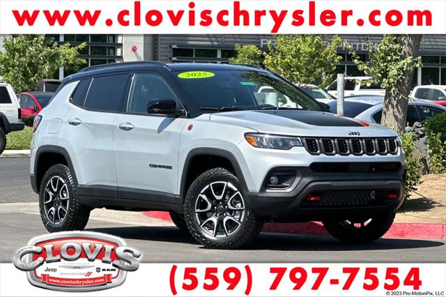 2025 Jeep Compass COMPASS TRAILHAWK 4X4