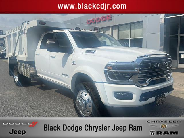 2025 RAM Ram 5500 Chassis Cab RAM 5500 BIG HORN CHASSIS CREW CAB 4X4 60 CA 2025 RAM Ram 5500 Chassis Cab RAM 5500 BIG HORN CHASSIS CREW CAB 4X4 60 CA