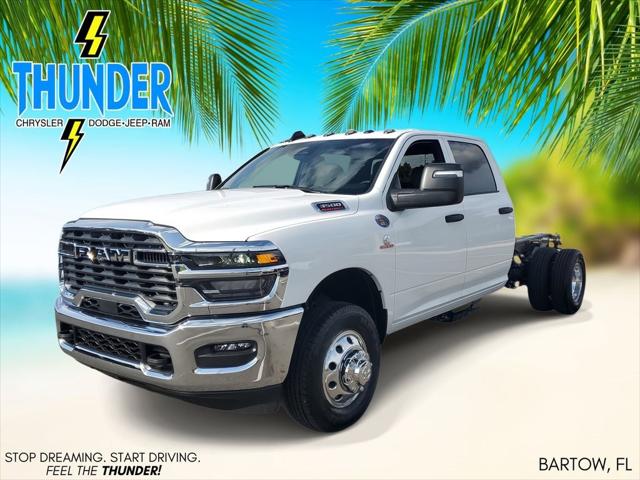 2025 RAM Ram 3500 Chassis Cab RAM 3500 TRADESMAN CREW CAB CHASSIS 4X4 60 CA