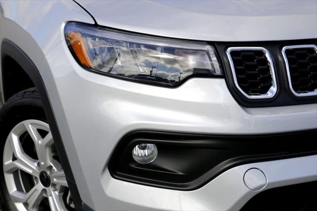 2025 Jeep Compass COMPASS LATITUDE 4X4 2025 Jeep Compass COMPASS LATITUDE 4X4