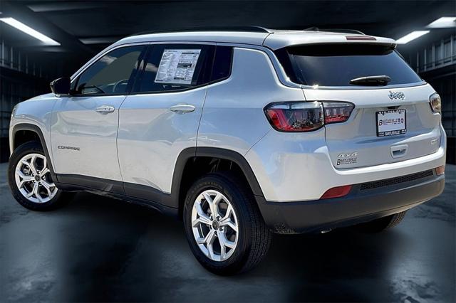 2025 Jeep Compass COMPASS LATITUDE 4X4 2025 Jeep Compass COMPASS LATITUDE 4X4