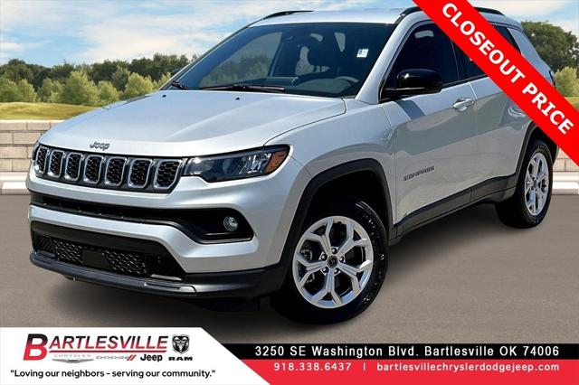 2025 Jeep Compass COMPASS LATITUDE 4X4