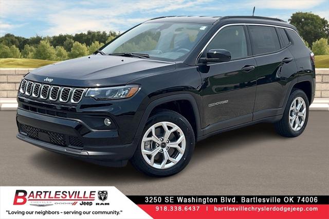 2025 Jeep Compass COMPASS LATITUDE 4X4