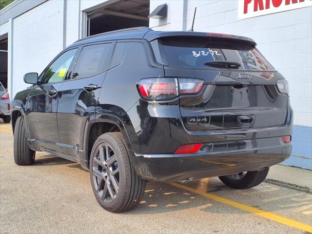 2025 Jeep Compass COMPASS LIMITED 4X4