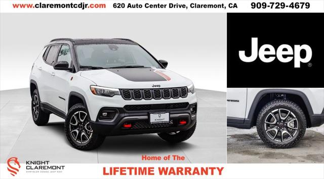 2025 Jeep Compass COMPASS TRAILHAWK 4X4