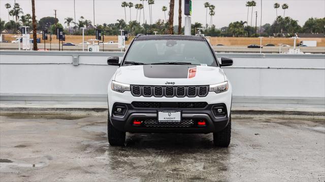 2025 Jeep Compass COMPASS TRAILHAWK 4X4