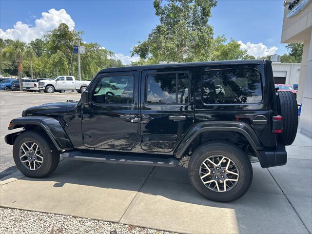 2025 Jeep Wrangler WRANGLER 4-DOOR SAHARA
