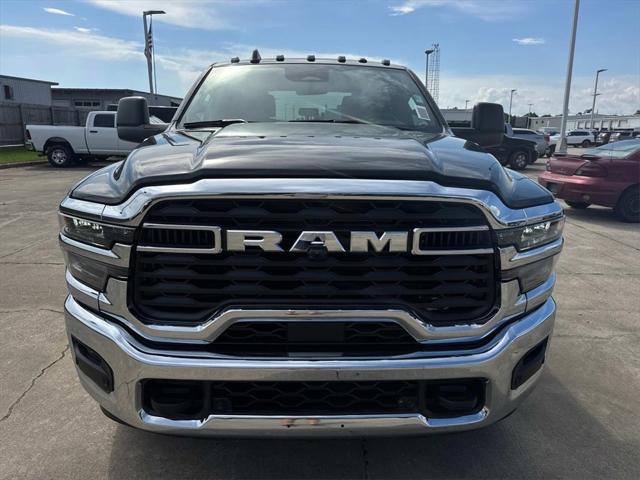 2025 RAM Ram 2500 RAM 2500 TRADESMAN CREW CAB 4X2 64 BOX