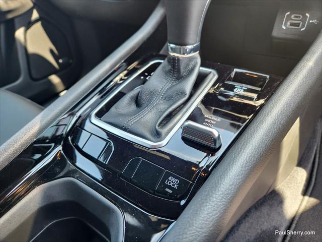 2025 Jeep Compass COMPASS LIMITED 4X4 2025 Jeep Compass COMPASS LIMITED 4X4