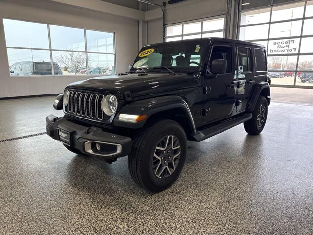 2025 Jeep Wrangler 4-Door Sahara 4x4