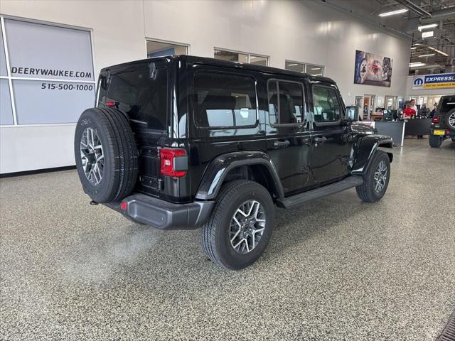 2025 Jeep Wrangler 4-Door Sahara 4x4