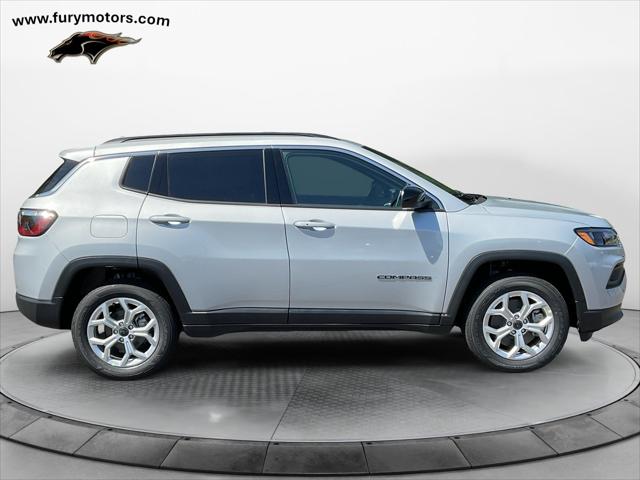2025 Jeep Compass COMPASS LATITUDE 4X4 2025 Jeep Compass COMPASS LATITUDE 4X4
