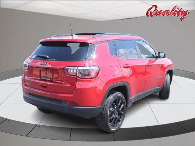 2025 Jeep Compass COMPASS LATITUDE 4X4