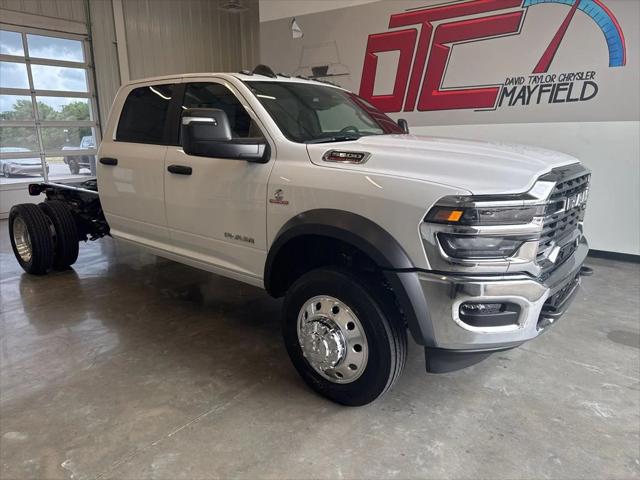 2025 RAM Ram 5500 Chassis Cab RAM 5500 BIG HORN CHASSIS CREW CAB 4X4 60 CA