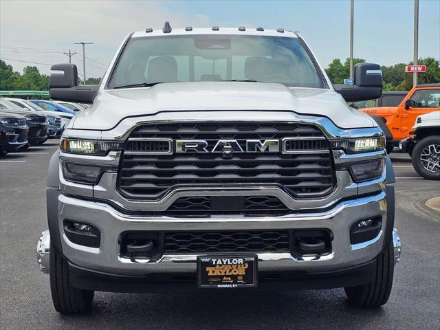 2025 RAM Ram 5500 Chassis Cab RAM 5500 BIG HORN CHASSIS CREW CAB 4X4 60 CA