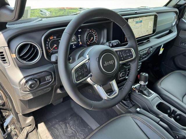 2025 Jeep Wrangler WRANGLER 4-DOOR SAHARA 2025 Jeep Wrangler WRANGLER 4-DOOR SAHARA