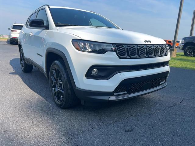 2025 Jeep Compass COMPASS LATITUDE 4X4